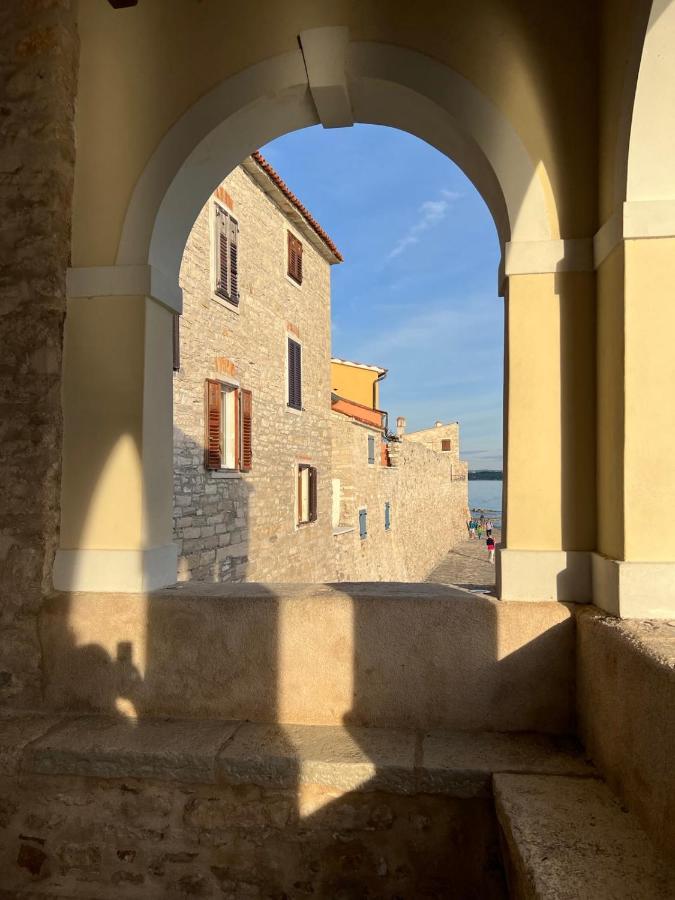 Apartment Rivarela Blu - Newly Renovated And Top Location Near Sea Novigrad  Екстер'єр фото