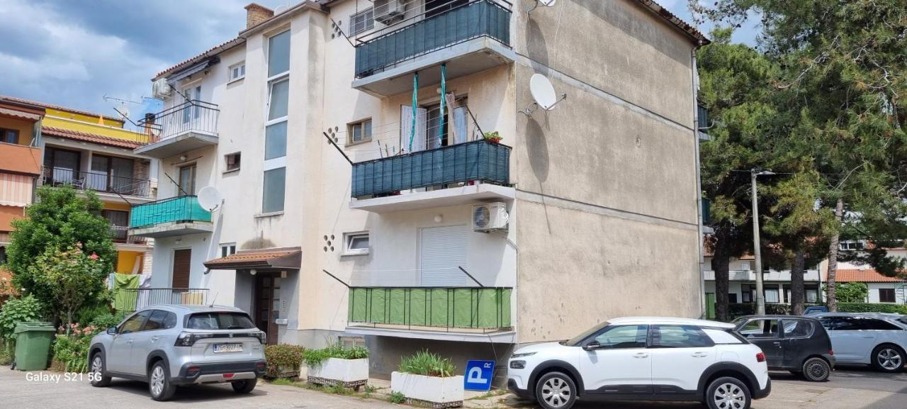 Apartment Rivarela Blu - Newly Renovated And Top Location Near Sea Novigrad  Екстер'єр фото